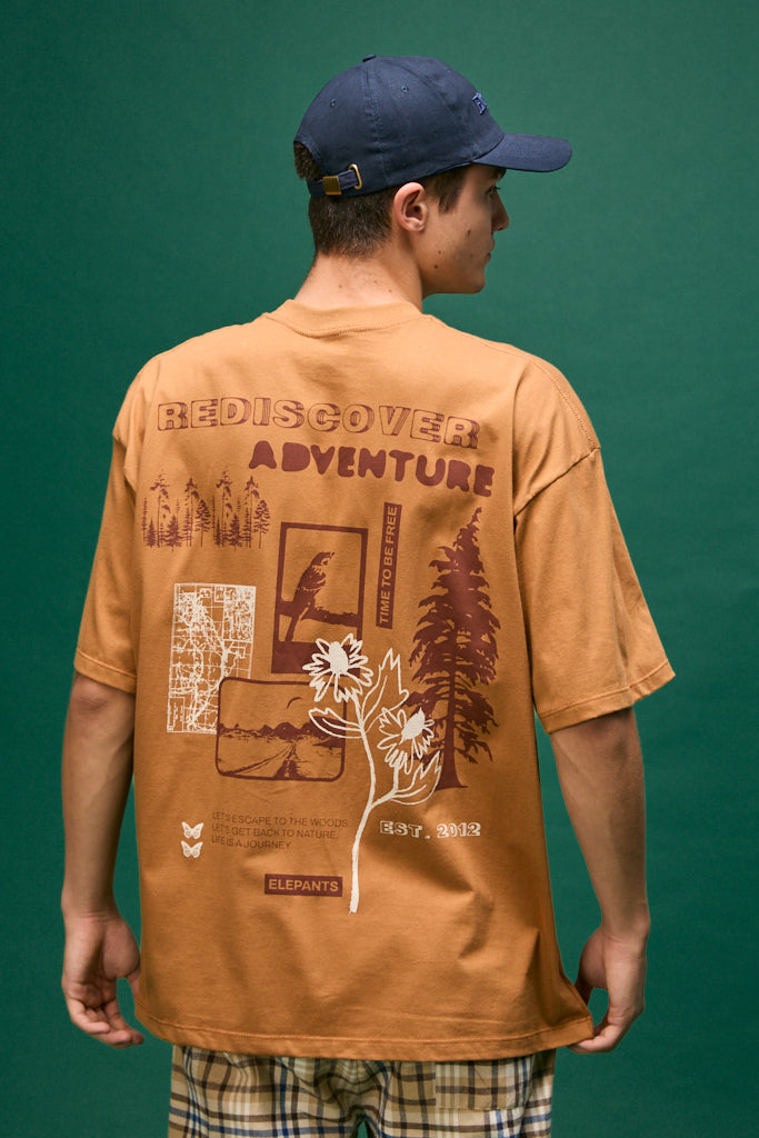 POLERA REDISCOVER CARAMELO