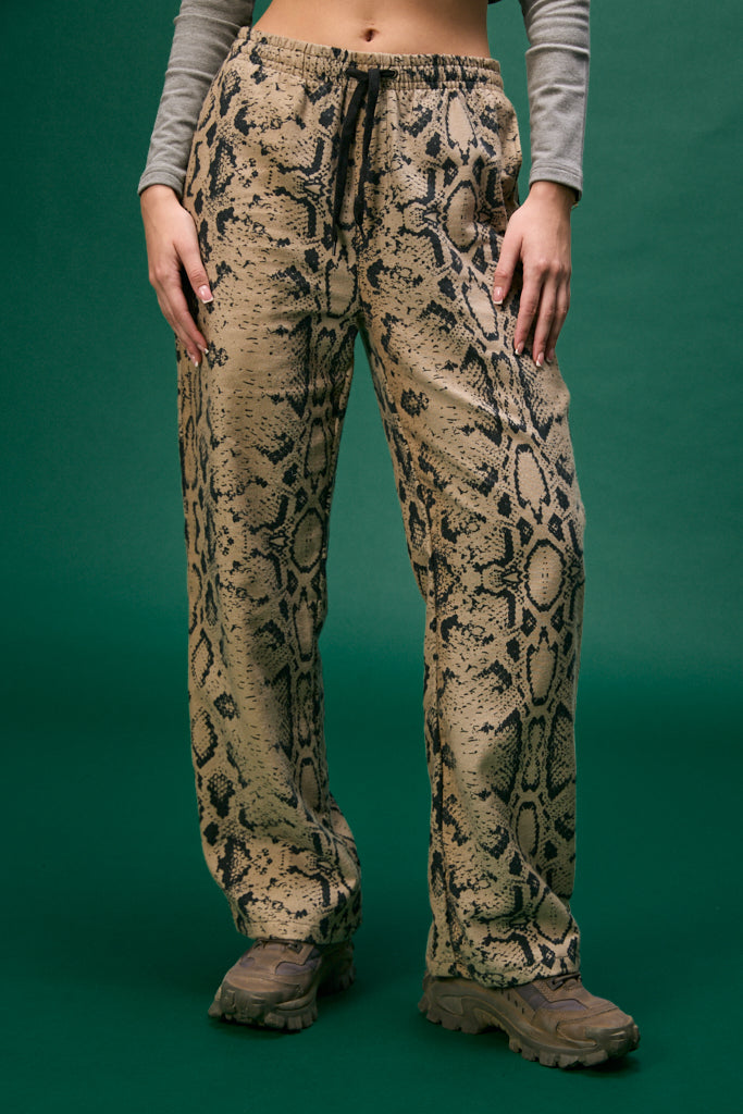 PANTALÓN ESTAMPADO REPTIL