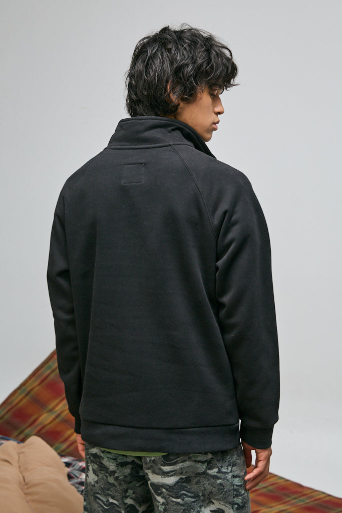 BUZO ZIPPER NEGRO