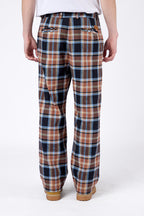 Pantalón Loose Cuadros Marrón