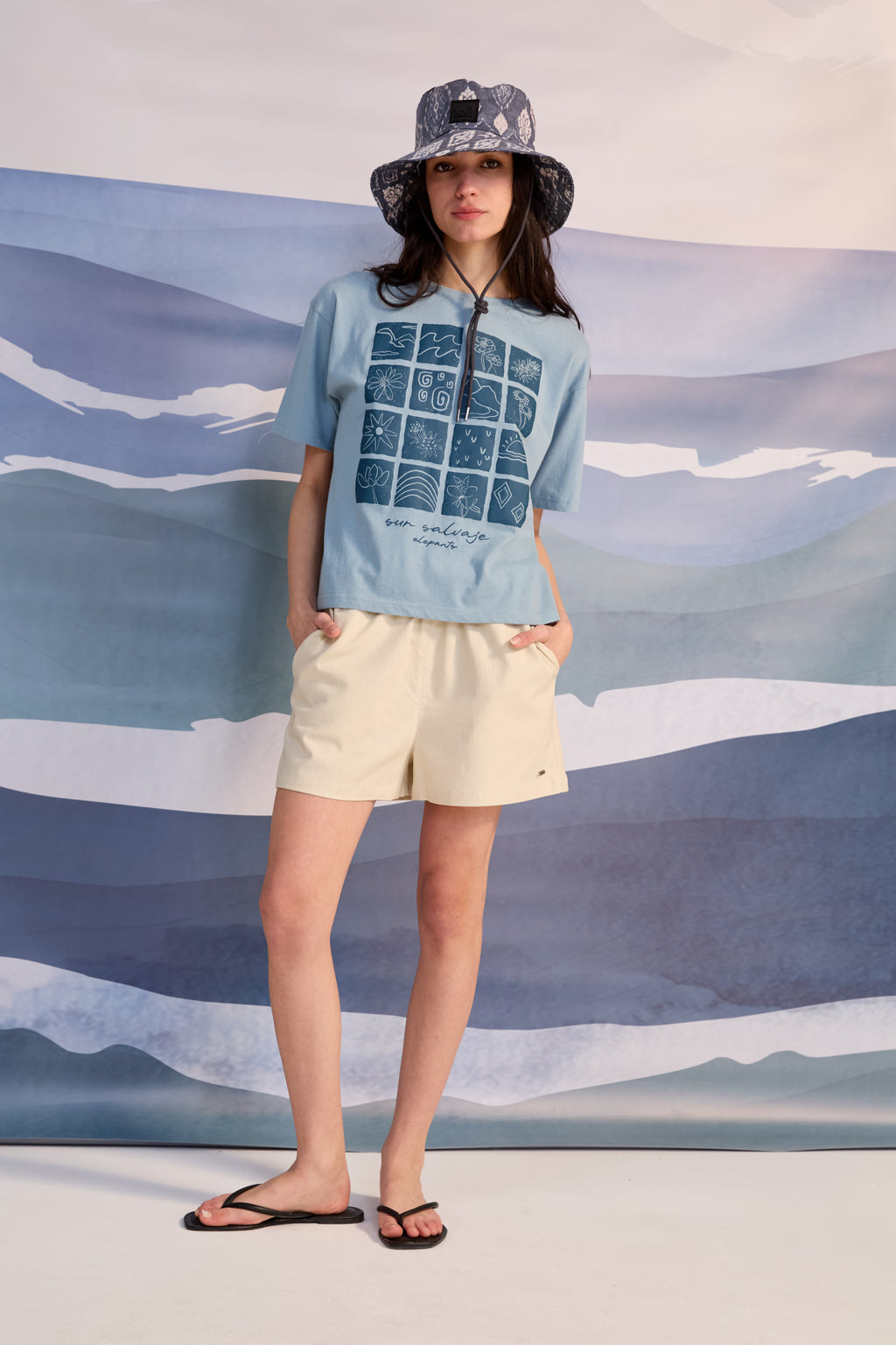 Remera Over Sur Salvaje Azúl Aero Claro