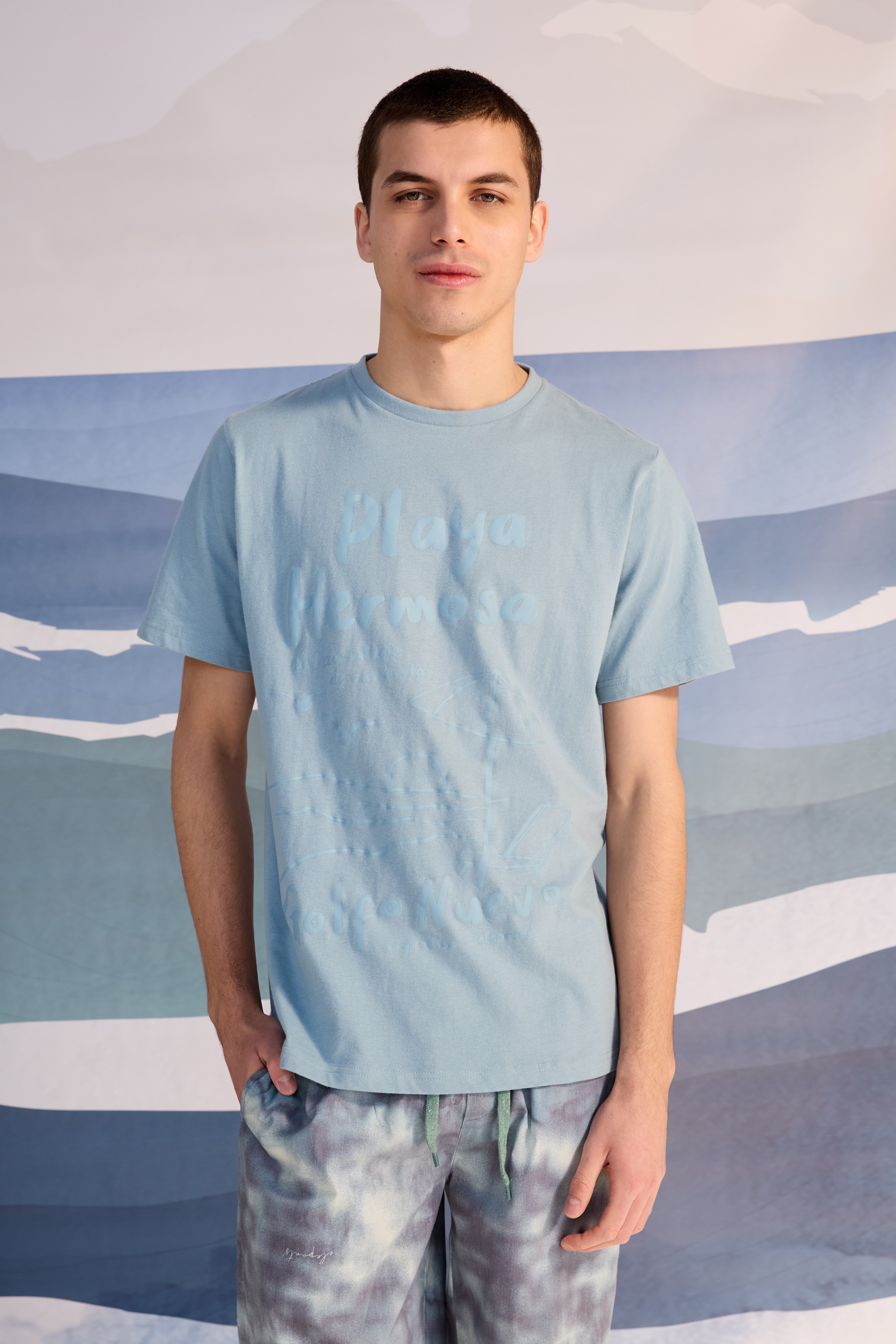 Remera Playa Hermosa Azúl Aero Claro