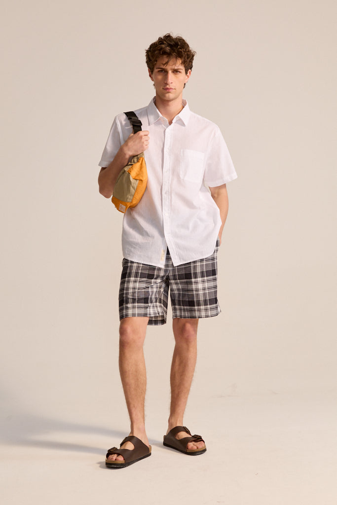 BERMUDA MUSTAFA CUADROS NEGROS