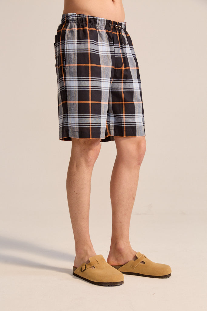 BERMUDA MUSTAFA CUADROS CELESTE