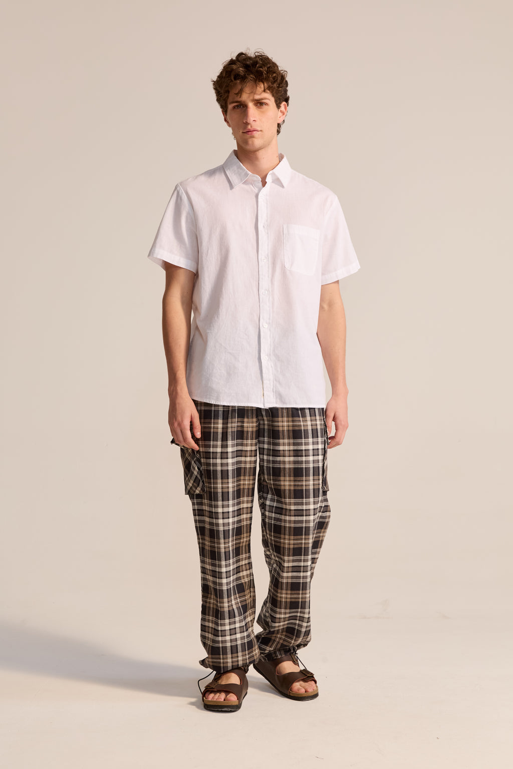 Pantalón Cargo Cuadros Negros
