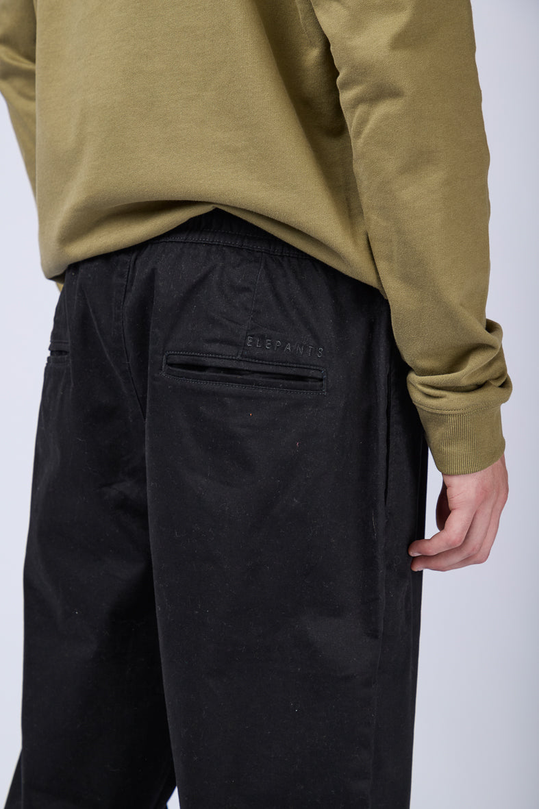 JOGGER RENÉ GABARDINA NEGRO