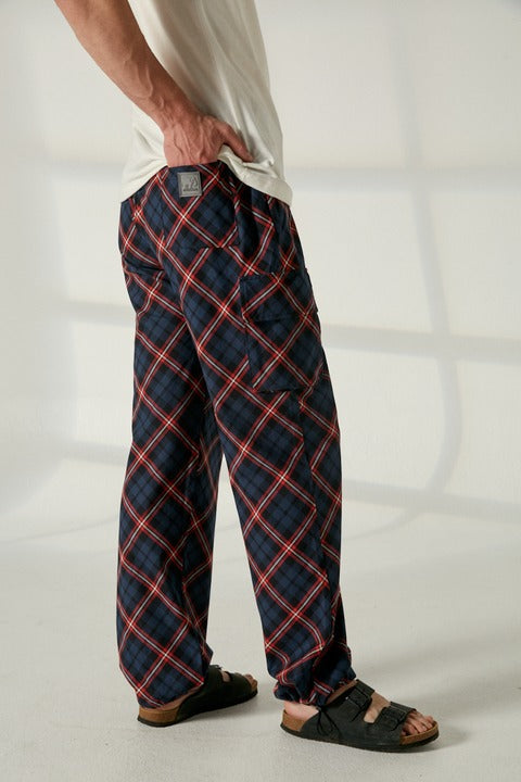 Pantalón cargo cuadros azúl